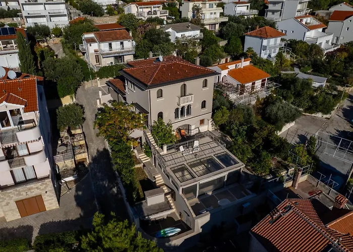 Iveta In - Mittel-dalmatien Affittacamere 3*